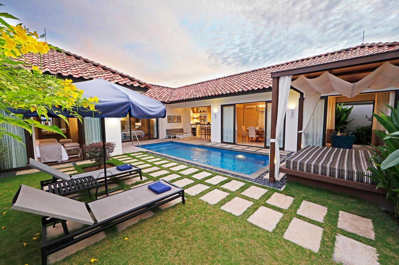 Pantai Indah Lagoi Bintan Exteriör bild
