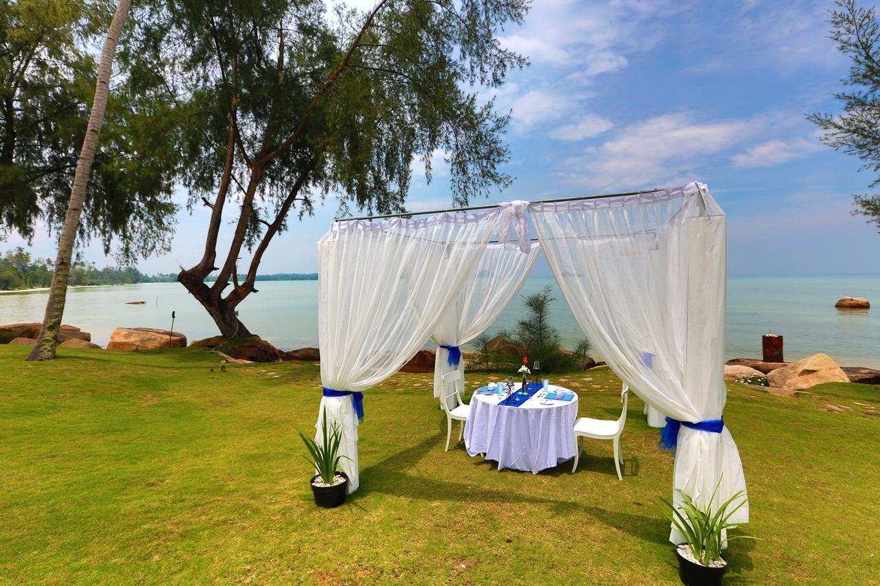Pantai Indah Lagoi Bintan Exteriör bild